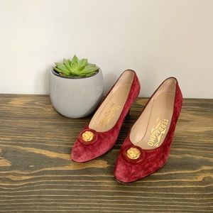 Salvatore Ferragamo velvet women’s Italian heels
